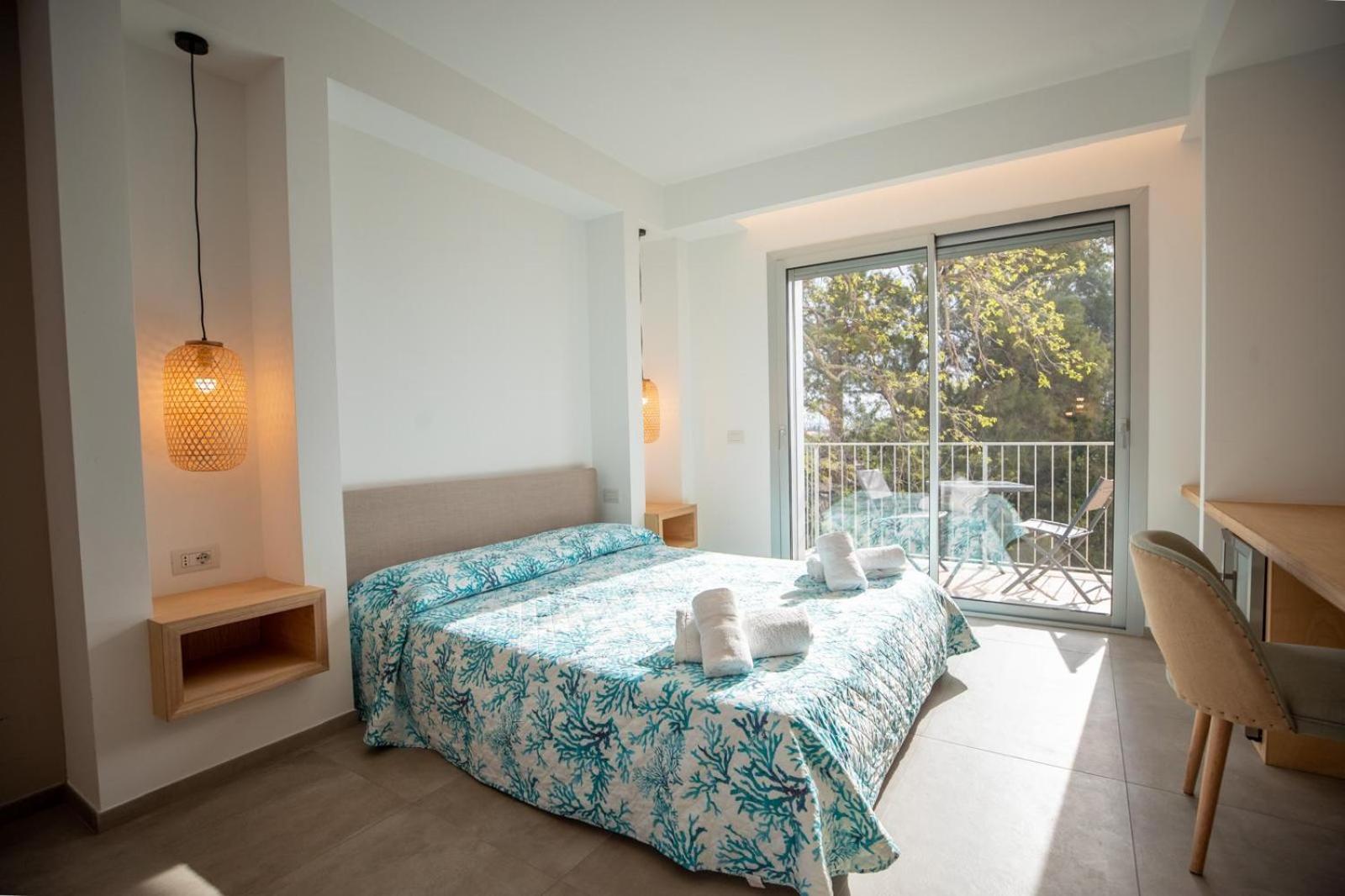 Antares Rooms And Suites Ольбія Екстер'єр фото