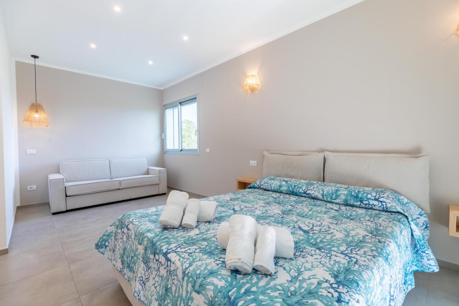Antares Rooms And Suites Ольбія Екстер'єр фото